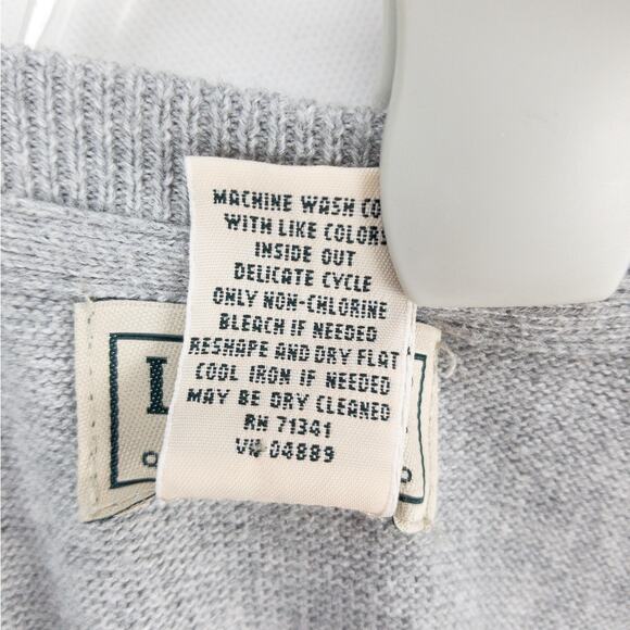 L.L. Bean Cashmere Blend Sweater Men's XL Regular Gray V-neck Ribbed Neck - Picture 5 of 9